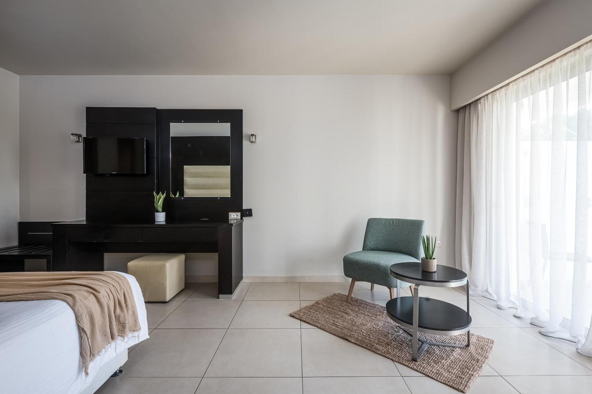 E-geo Easy Living